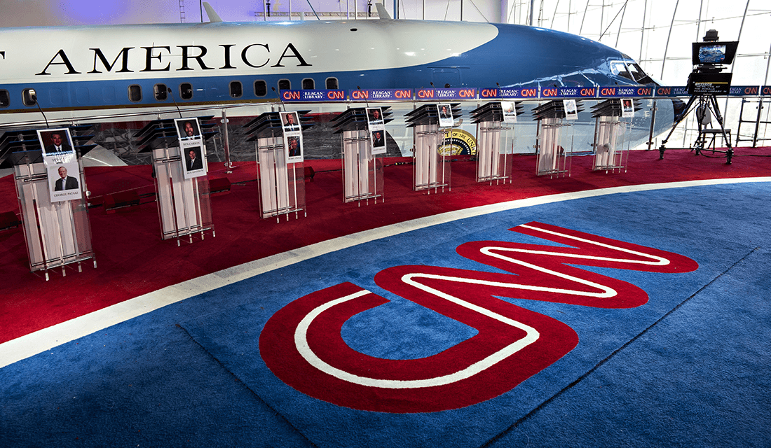 CNN 2016 GOP Presidential Candidate Stage (Source: CNN / WhoTV.com)