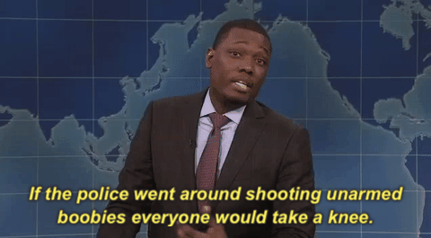 Michael Che on Saturday Night Live (Source: Giphy)
